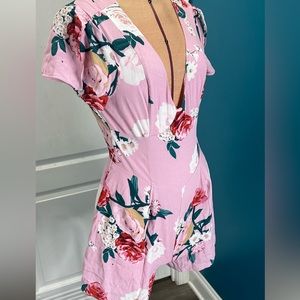 GUESS Olivette Flirty Floral Romper sz 2